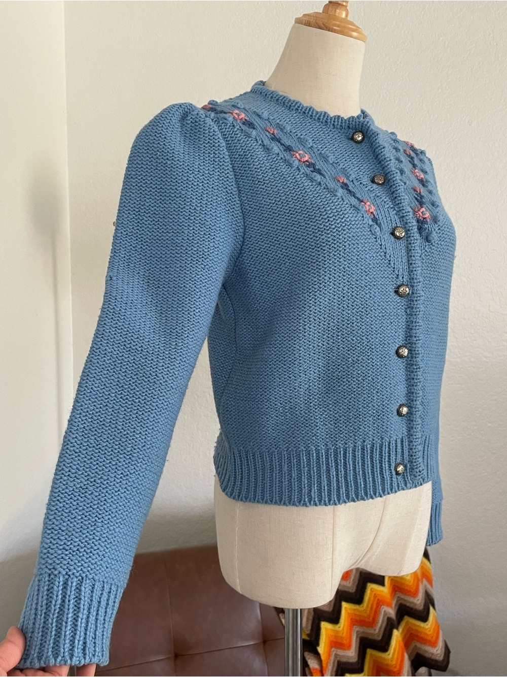 SOLD Vintage Giesswein Tirol Austrian Floral Cottagecore Boho Knit Cardigan - Picture 3 of 13